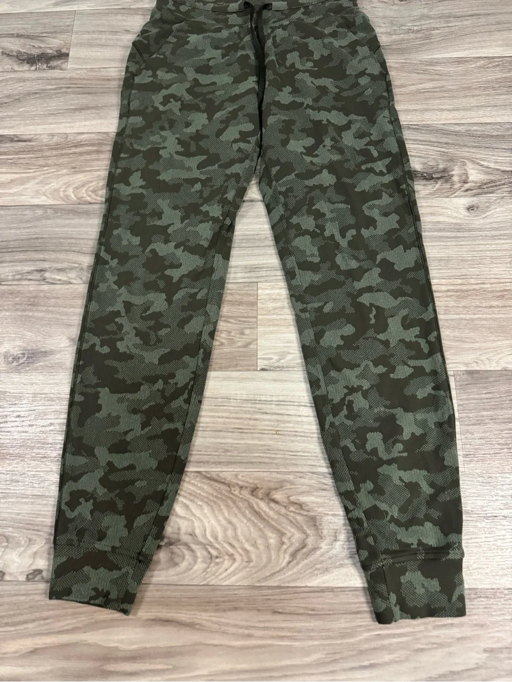 Lululemon Ready to Rulu Joggers in in Heritage 365 Camo Medium Olive Size 4